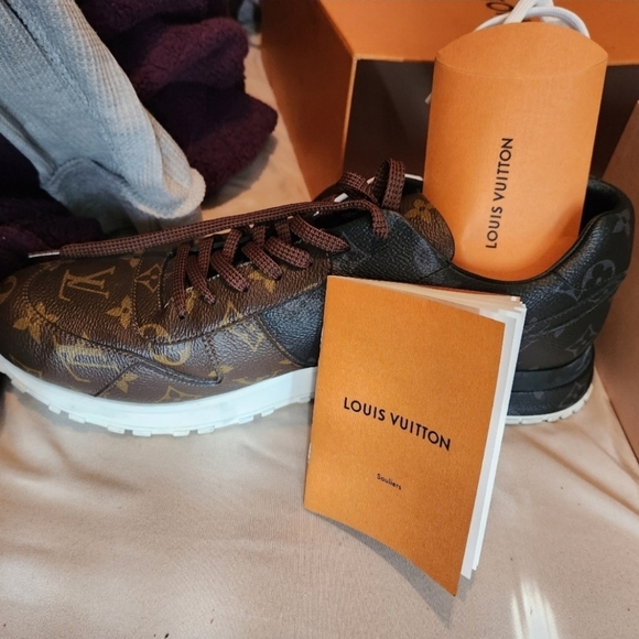 Louis Vuitton Runaways Mens size 11LV 12US - Picture 3 of 8